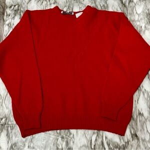 Classic Red Crew Neck Sweater Scottish Lamb Wool Vintage Holiday Christmas Vibes